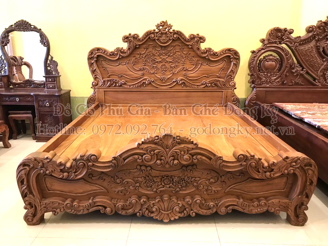 giường ngủ trạm khắc khủng gỗ hương